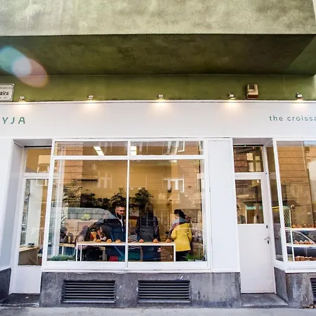 Апартаменты Paco&orsi's Homey Cosy In The City Center